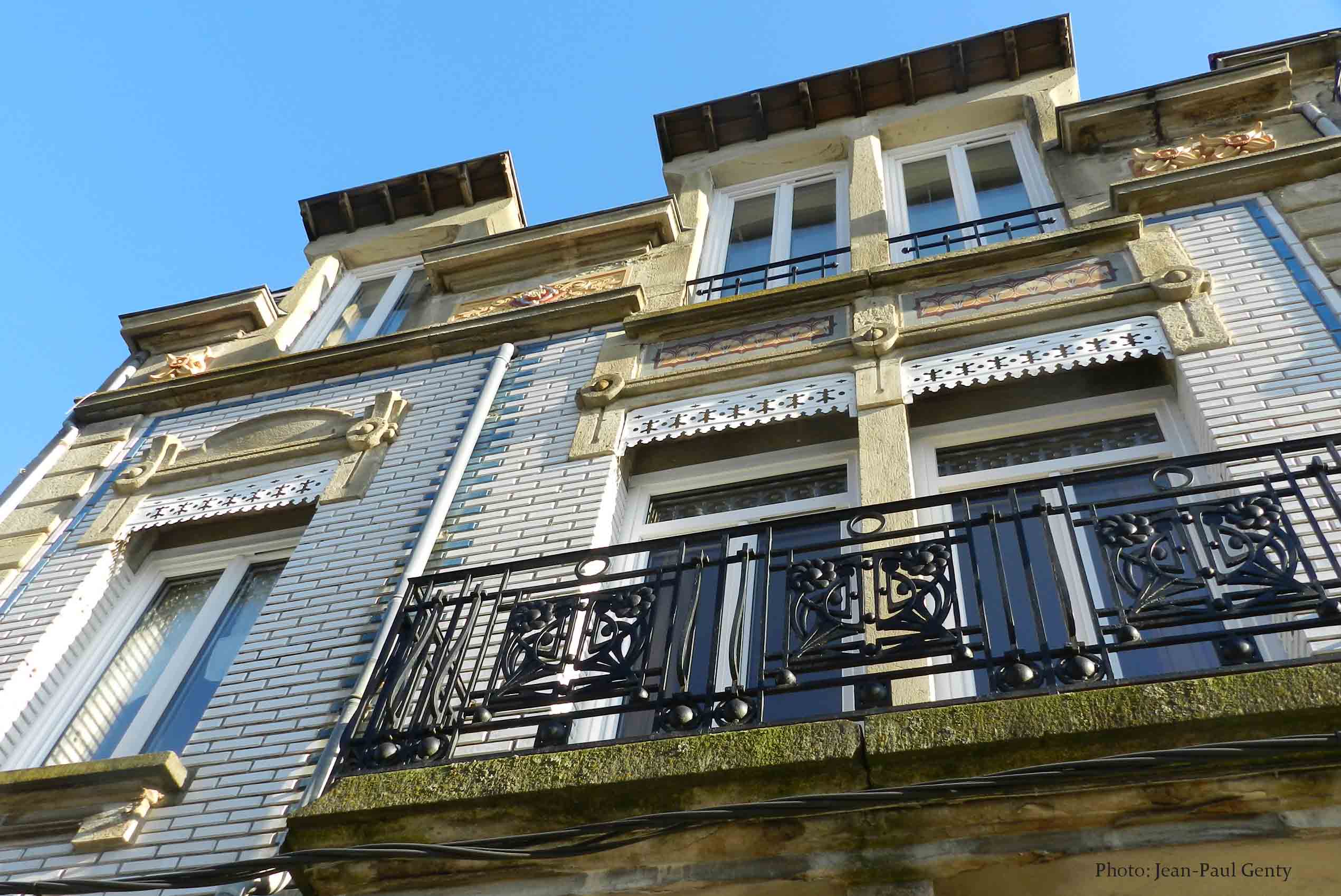 Façade art nouveau -Autun