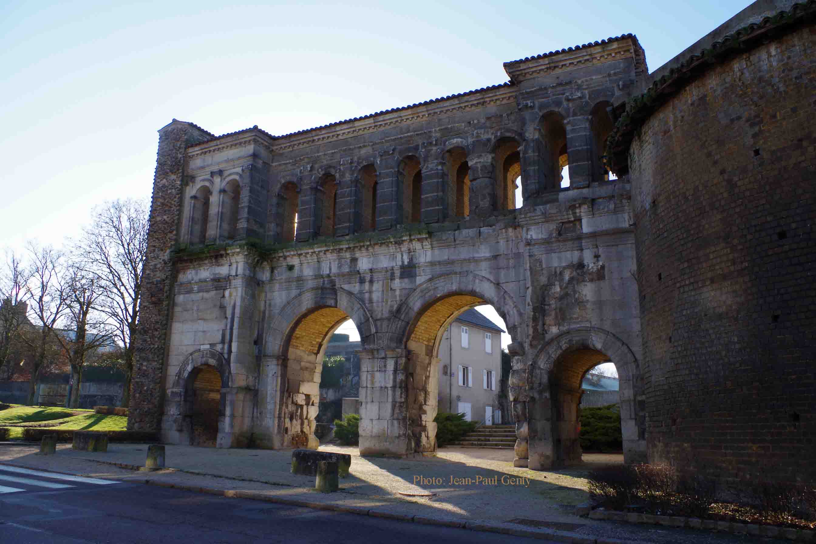 Porte saint André -Autun